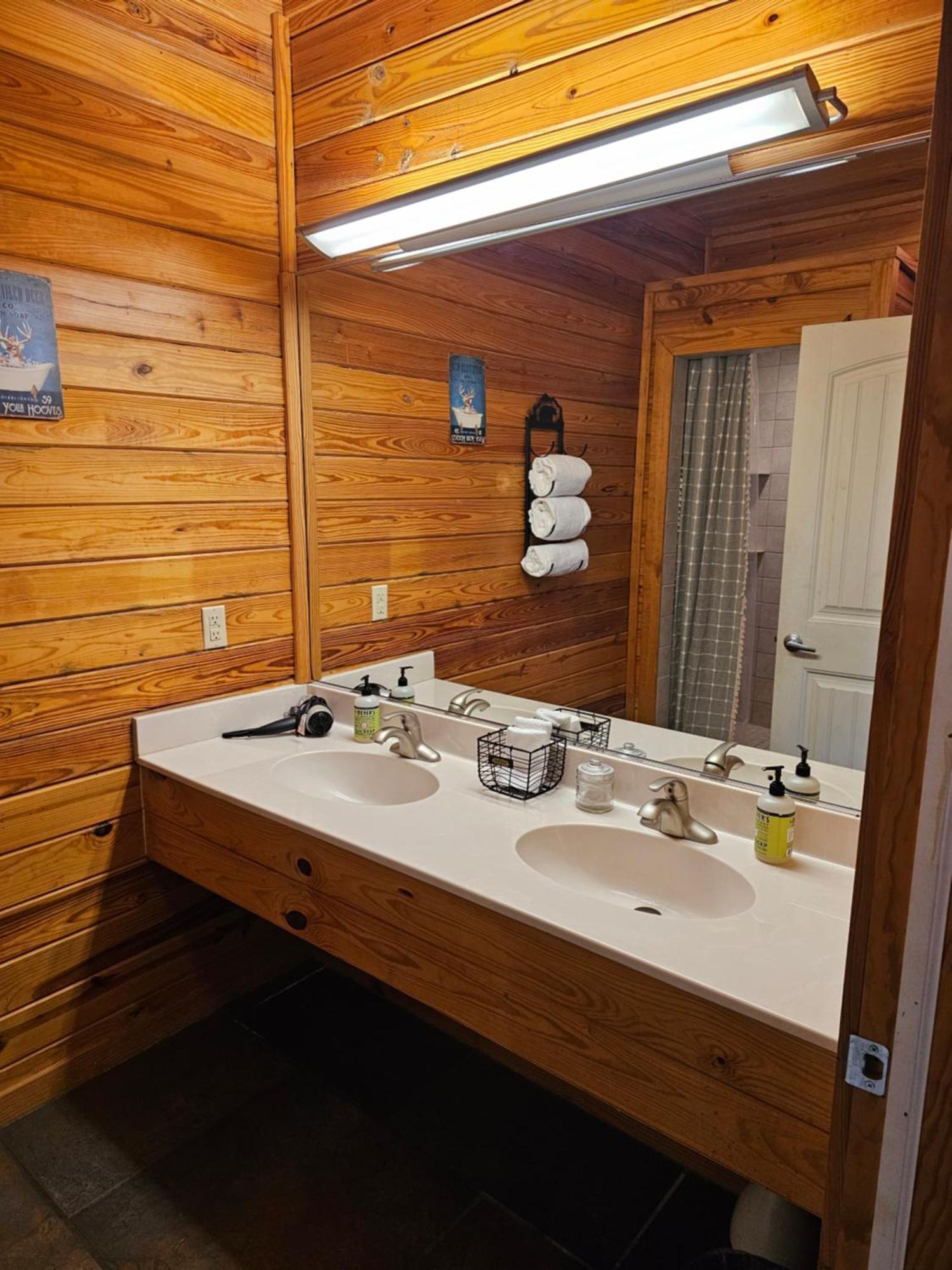 5 Min To Beaver Lake-King Bed-Fire Pit-Jetted Tub #2 Eureka Springs Zewnętrze zdjęcie